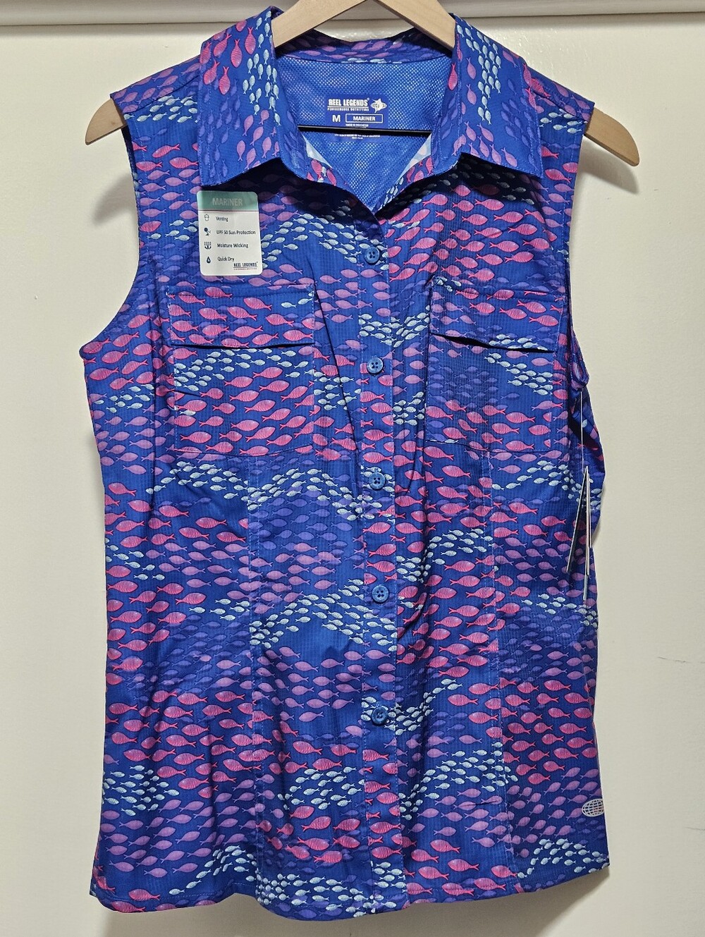 Reel Legends Womens M Mariner Fish Friends button up top blue pink azure pockets
